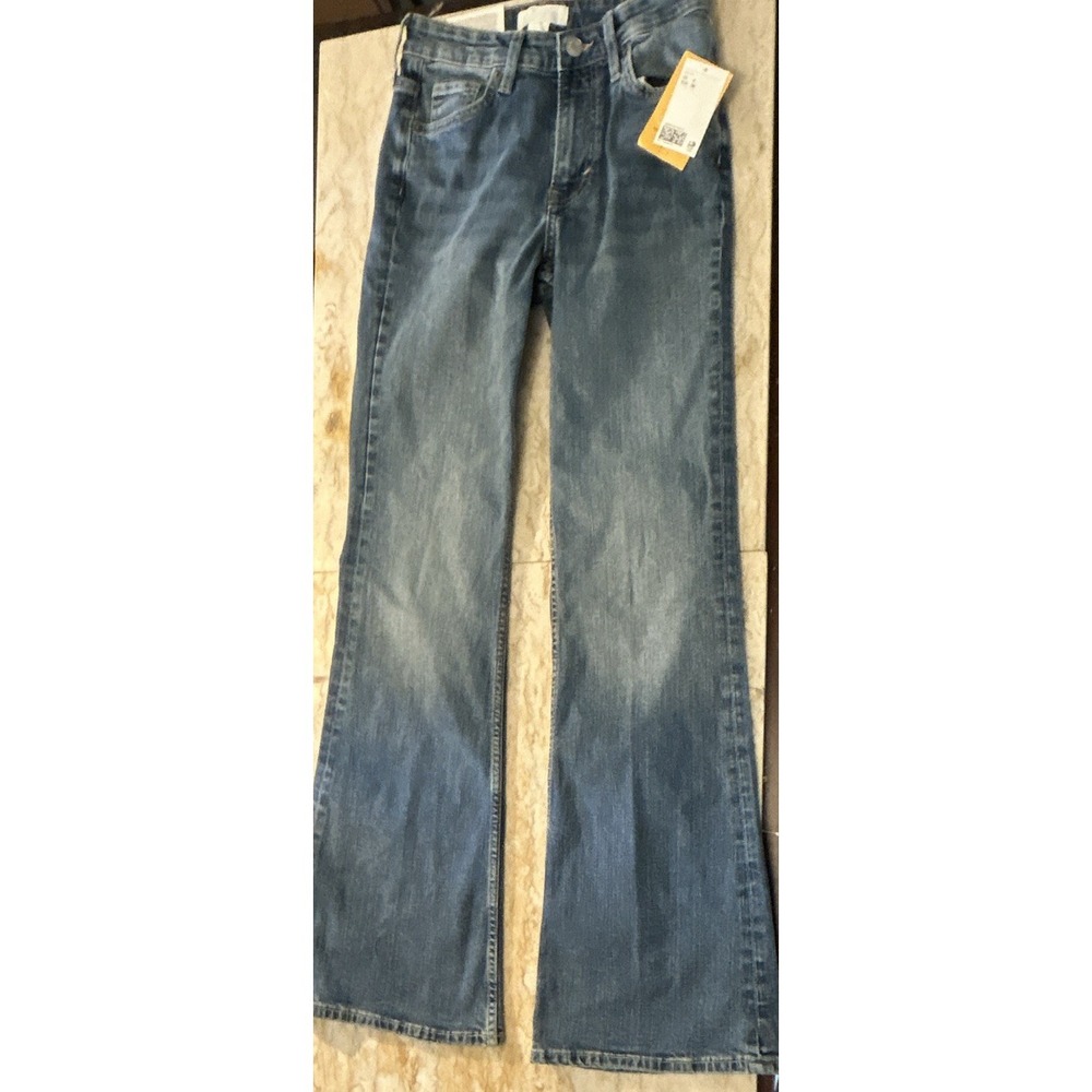 H&M Women's Blue Denim Straight Jeans Regular Fit Mid Rise Medium Wash 5-Pocket